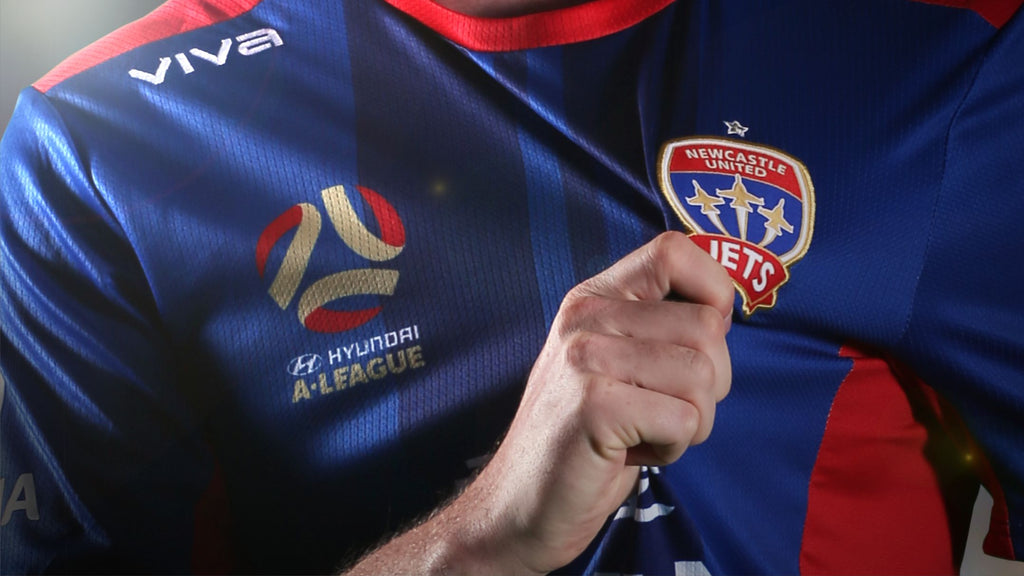 Newcastle Jets 17/18 playing strip